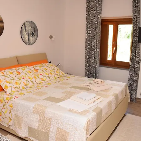 Antico Borgo Bed and Breakfast *