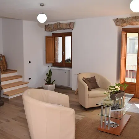 Antico Borgo Bed and Breakfast *