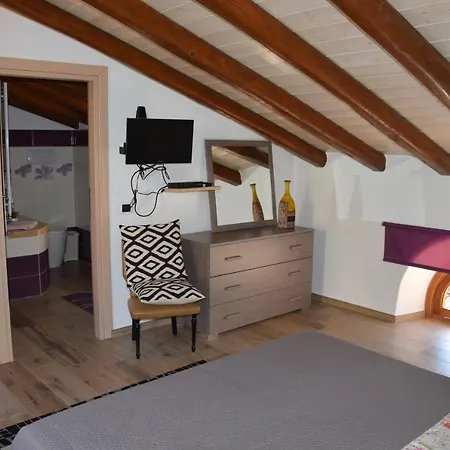 فندق مبيت وإفطار Antico Borgo *
